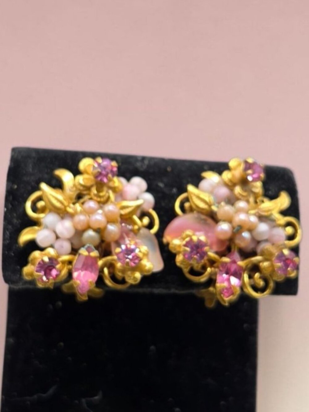 Vintage Signed Robert Pink Flower Cluster Clip-On Earrings Mid-Century 1950s - Picture 8 of 12